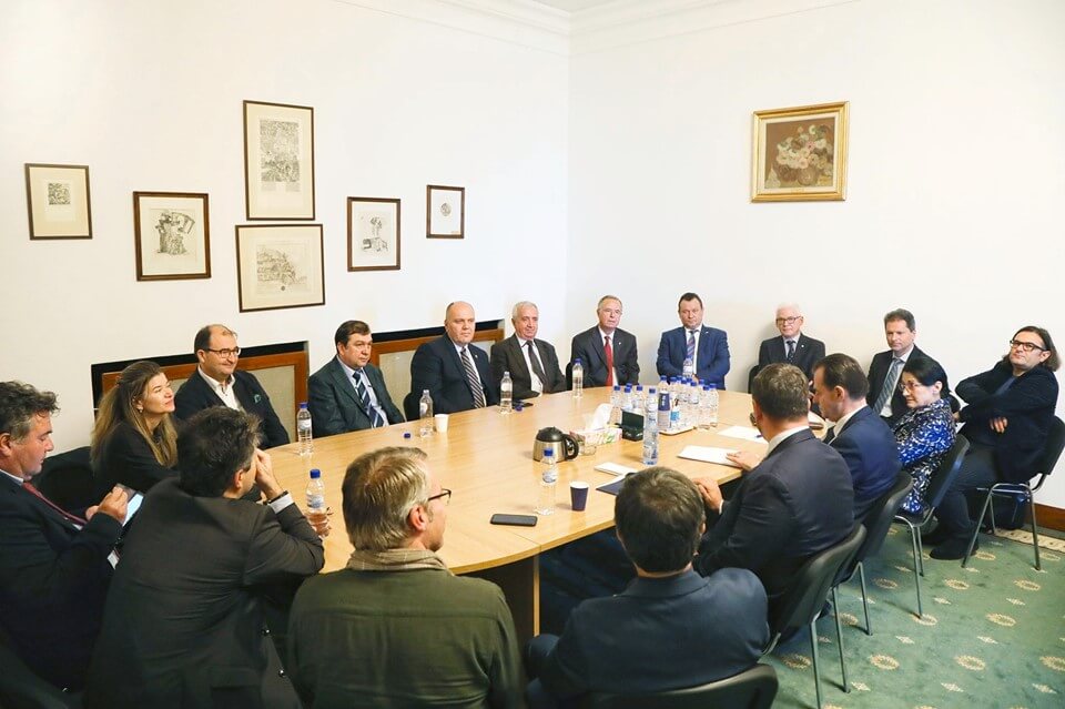 Întâlnire Ludovic Orban cu societatea civilă